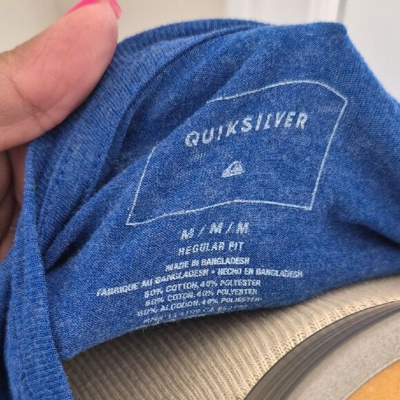 Quiksilver Men's Heathered Blue Tee - Picture 2 of 16